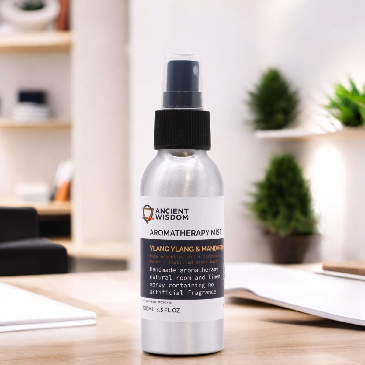 Pillow & Room Mist 100ml Ylang Ylang & Mandarin – view 2