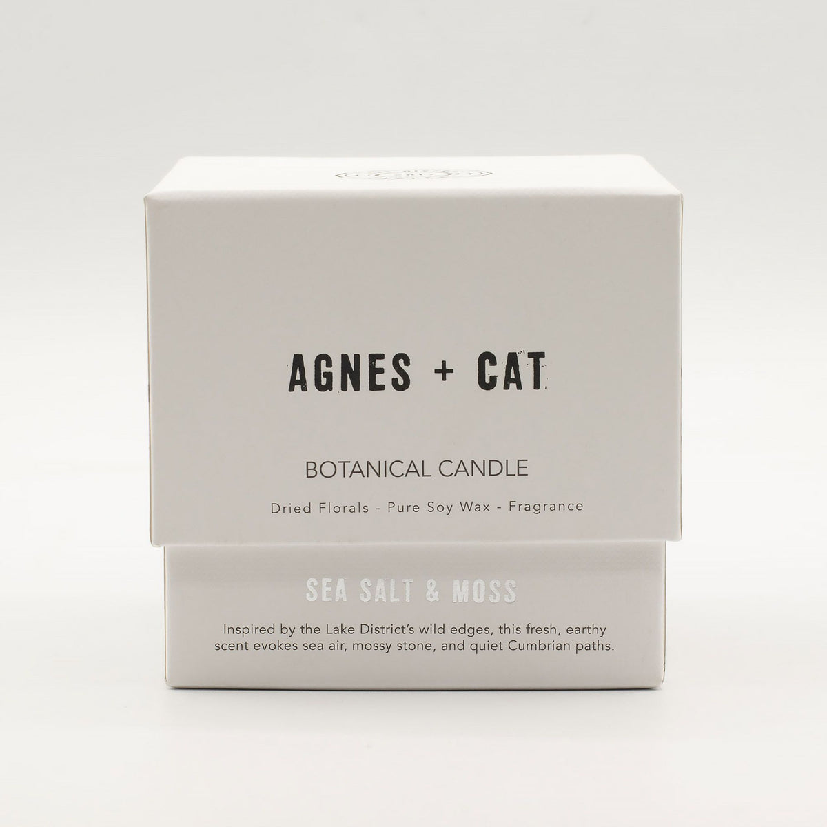Agnes + Cat Botanical Soy Candle Sea Salt & Moss – view 4