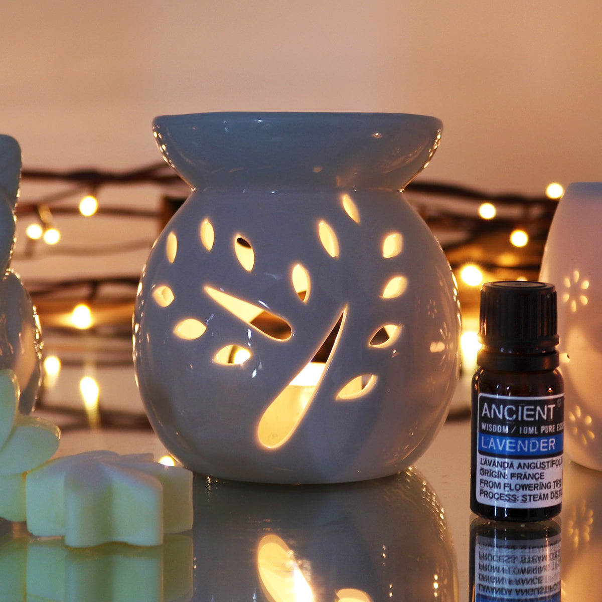 White Ceramic Oil & Wax Melt Burner – Tree Cut-out