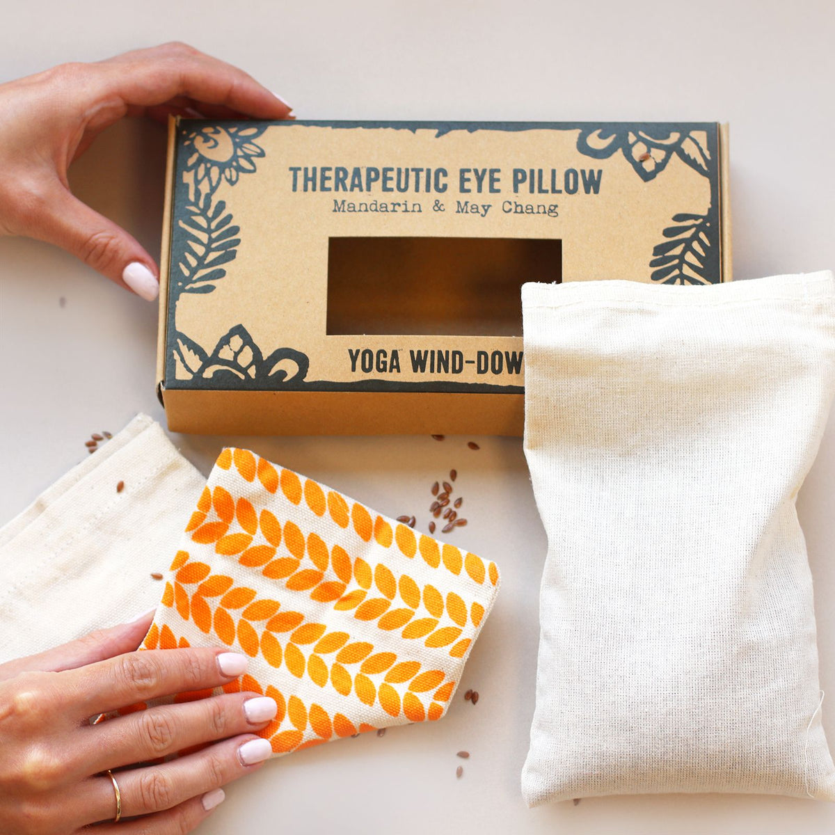 Agnes + Cat Eye Pillow – Yoga Wind-Down – additional product view